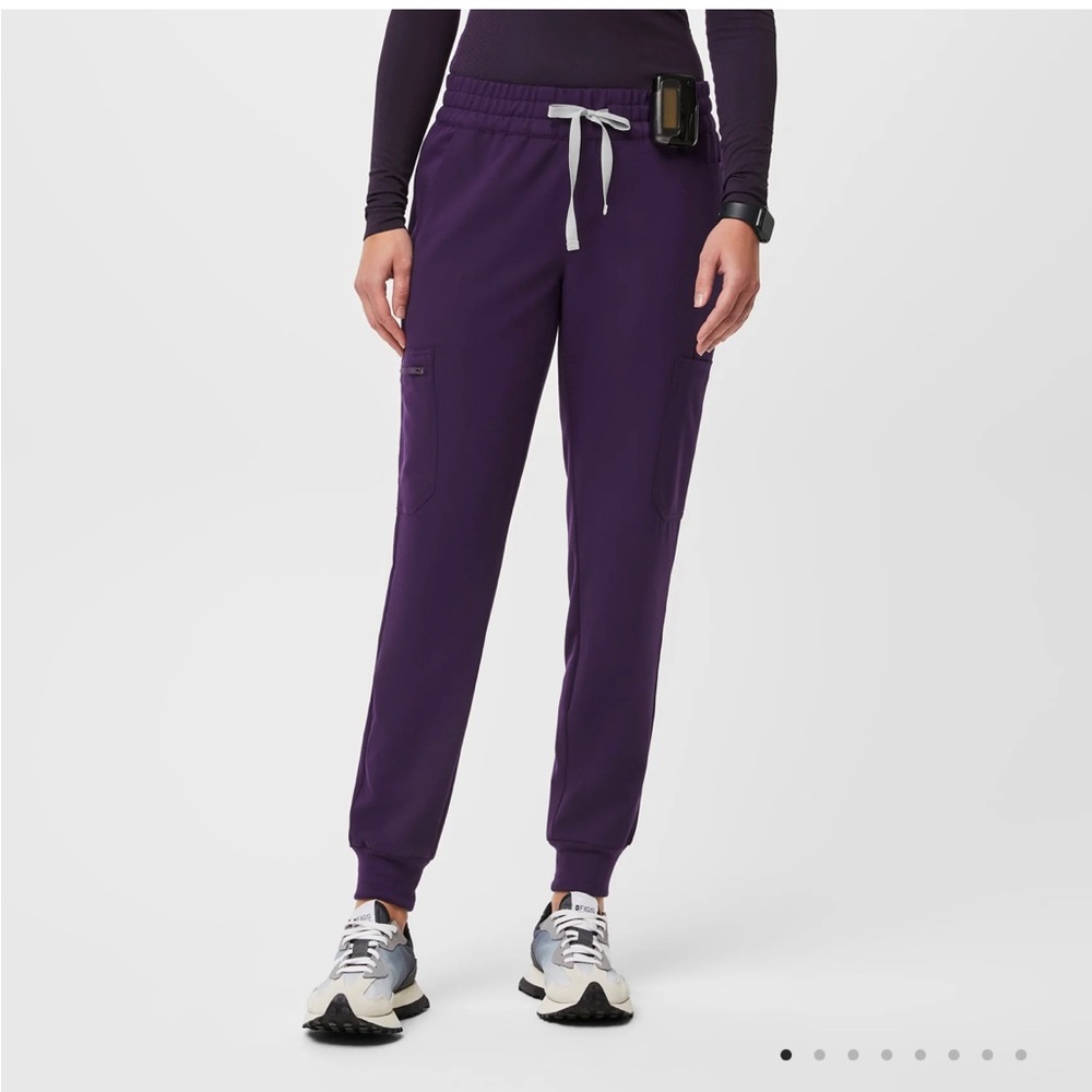 Figs Uman Relaxed Jogger in Purple Jam